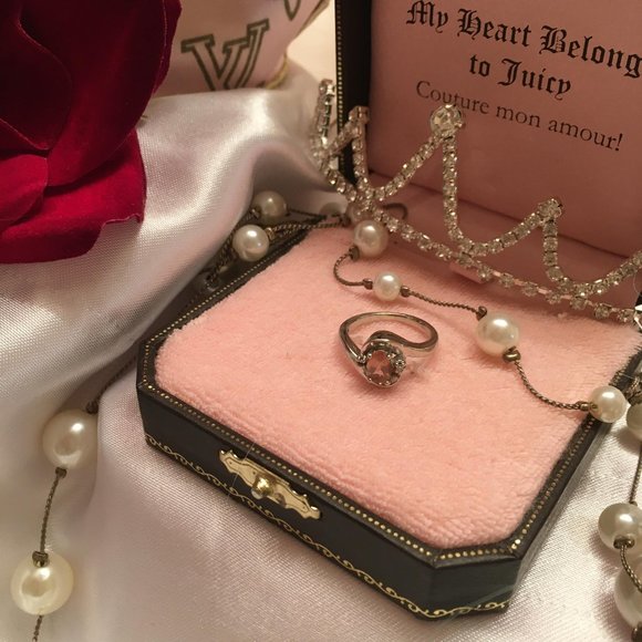 vintage 10k gold Jewelry - RARE vintage 10k white gold pink sapphire ring with diamonds